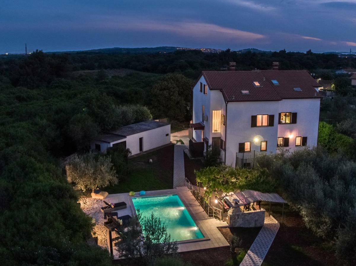 Holiday Home Mara Fondole Екстериор снимка