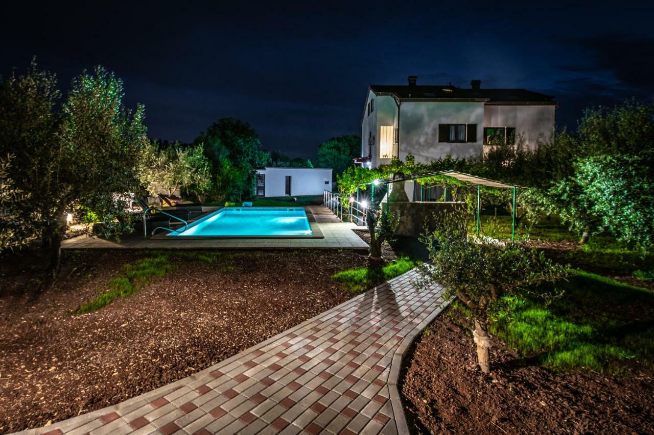 Holiday Home Mara Fondole Екстериор снимка