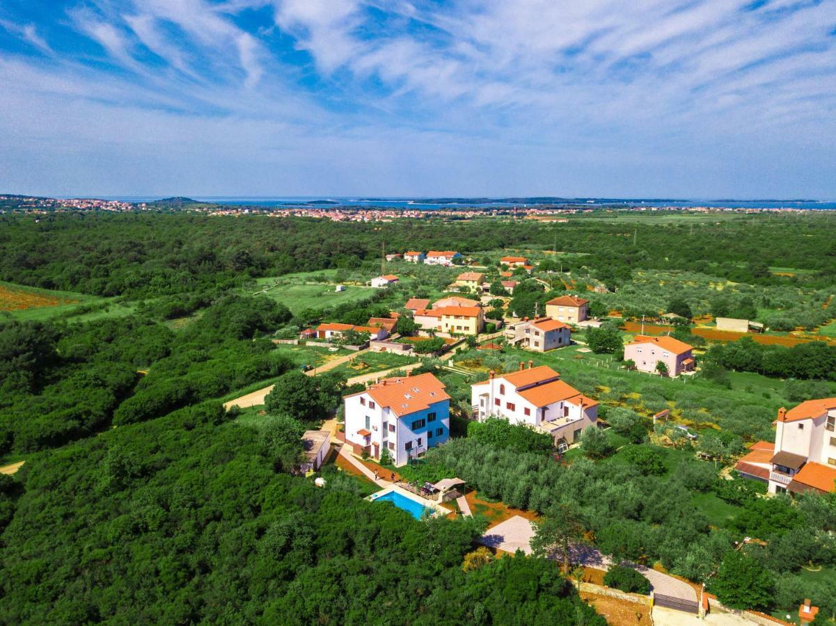 Holiday Home Mara Fondole Екстериор снимка